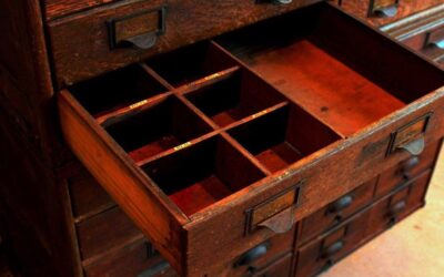 SCHUBLADEN SCHMERZEN