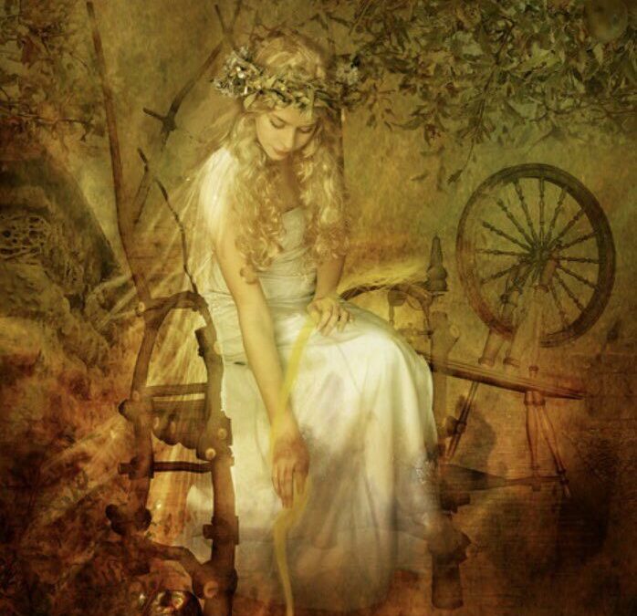 GESEGNETE WIRKUNG ZARTER FÄDEN DES SCHICKSALS