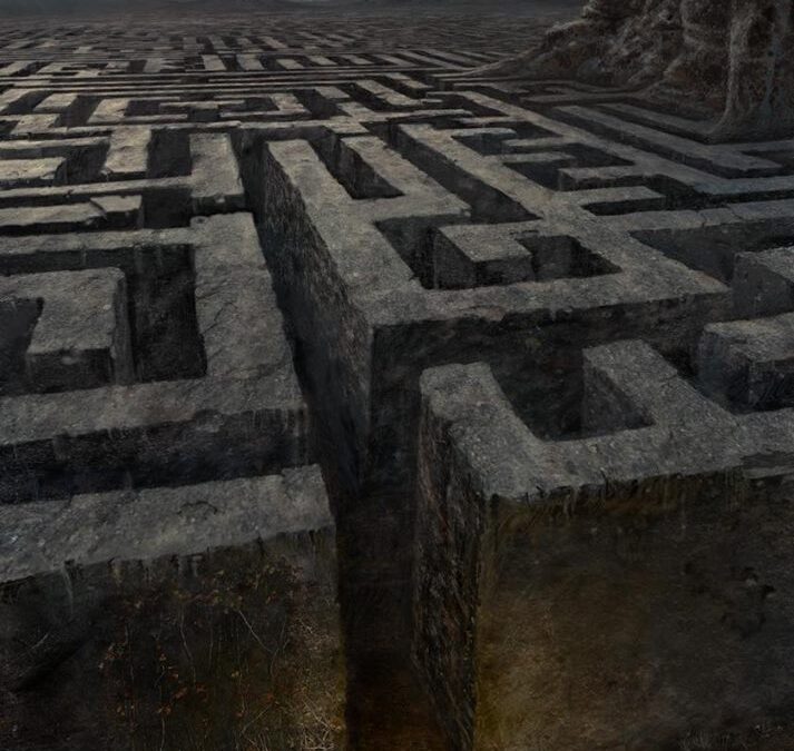 INS LABYRINTH EINTRETEN